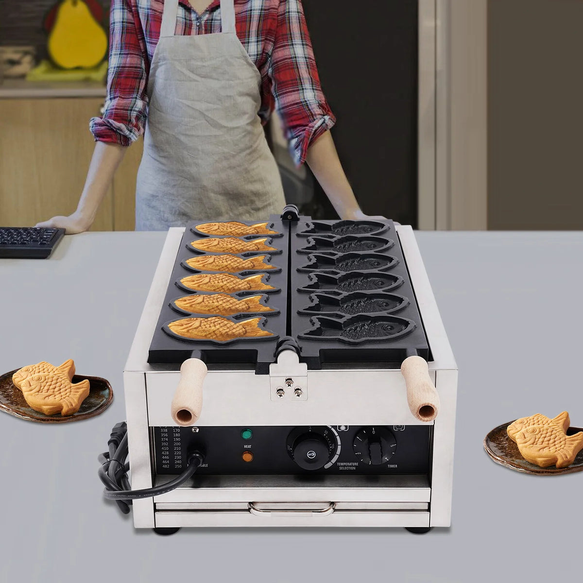 Electric Taiyaki Fish Waffle Maker, Stainless Steel Non-stick Waffle Iron H341669