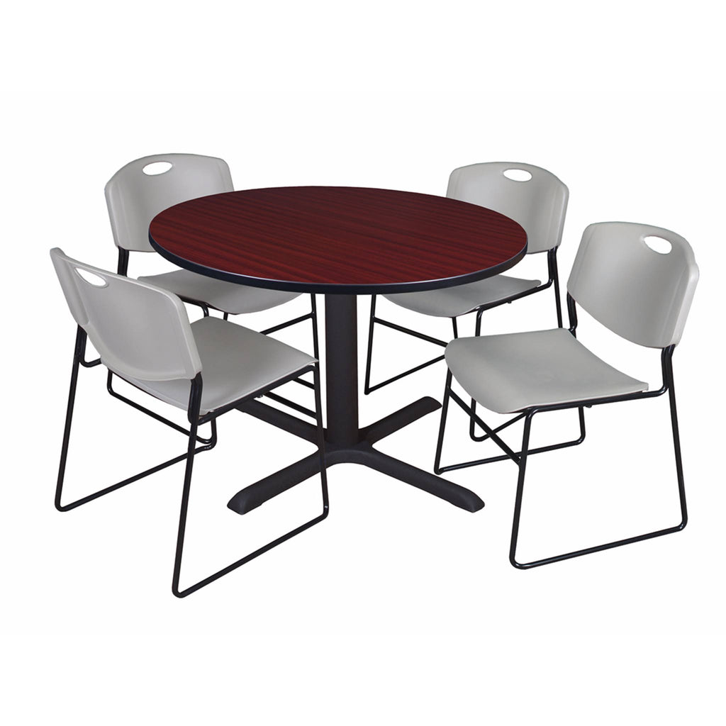 Round Breakroom Table and 4 Stack Chairs X22133