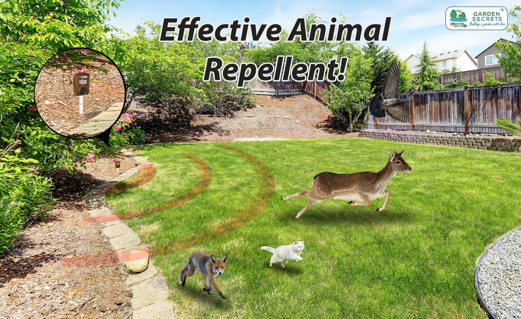 Compact Solar Ultrasonic Animal Repellent T497832