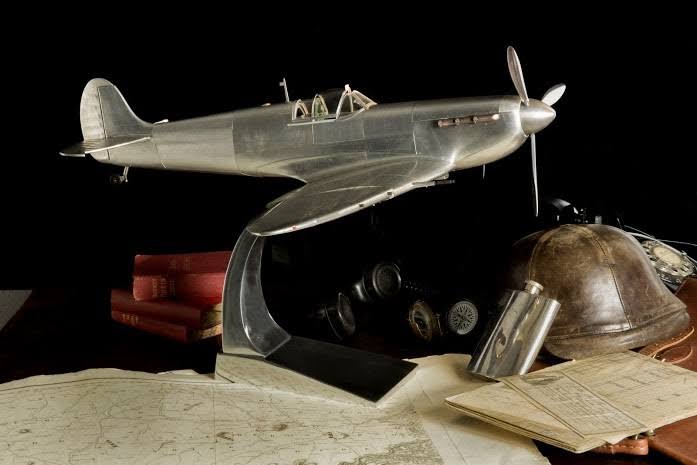 Aircraft Replica Model Airplane M809505