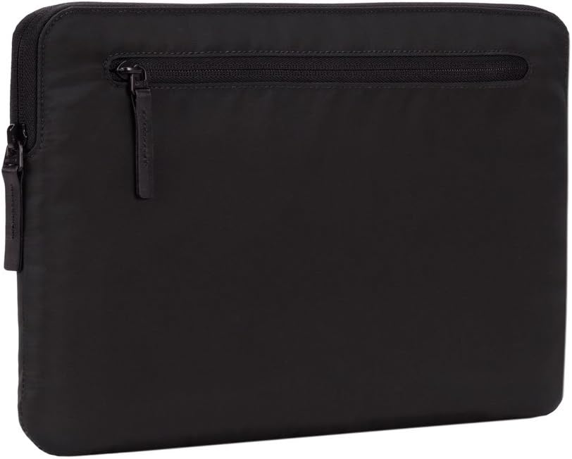 Compact Sleeve in Flight Nylon, Black A475776