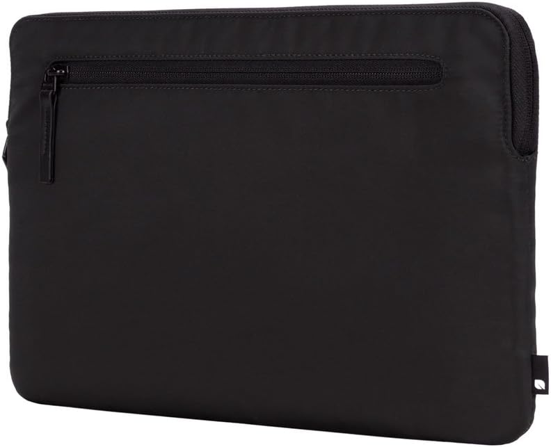Compact Sleeve in Flight Nylon, Black A475776