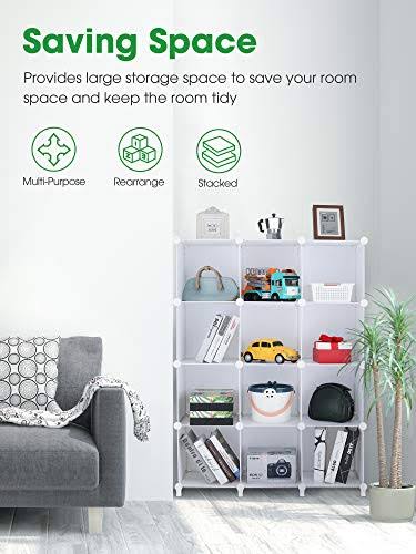 12-Cube Plastic Storage Shelves with Wooden Mallet O3173